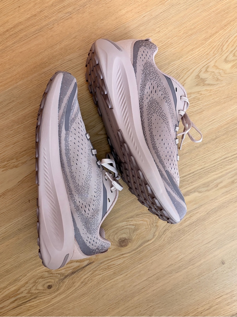 Women's Lightweight Pink Sneakers